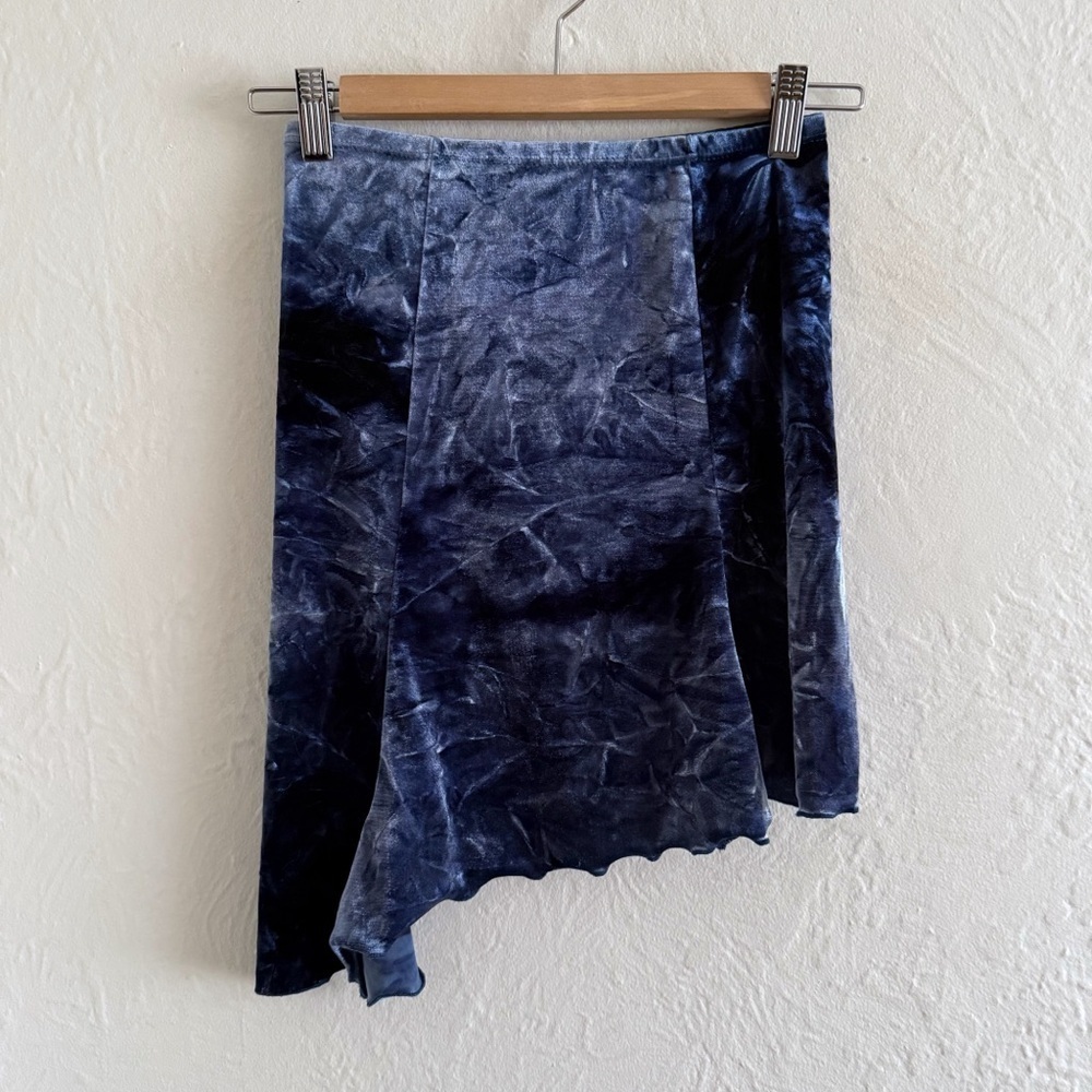 Y2K Le Château Navy Blue Crushed Velvet Asymmetrical Mini Skirt Size M (Juniors)